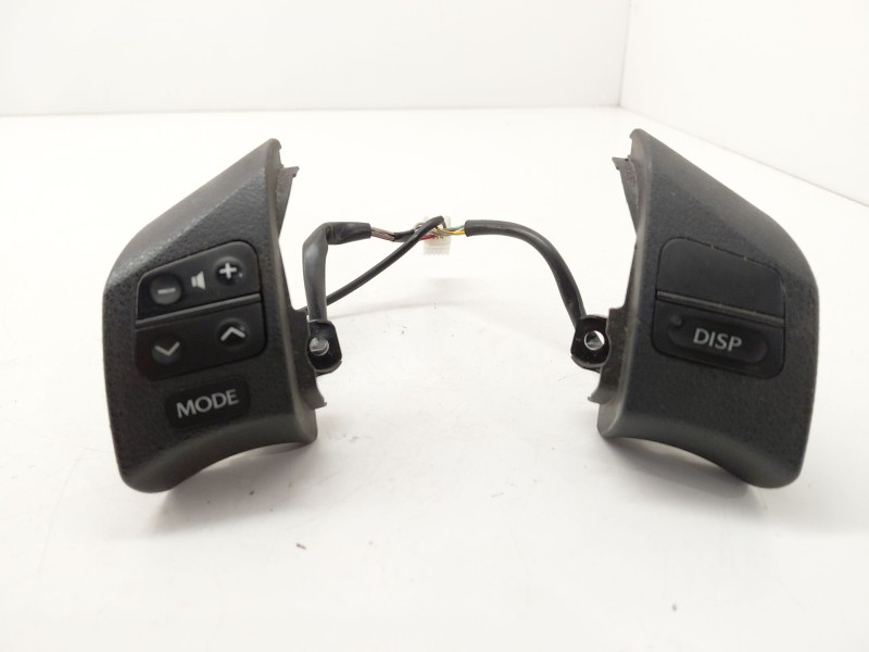 Recambio de mando volante para lexus is ii (_e2_) 220d (ale20) referencia OEM IAM 75B458  