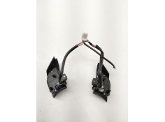 Recambio de mando volante para lexus is ii (_e2_) 220d (ale20) referencia OEM IAM 75B458   2