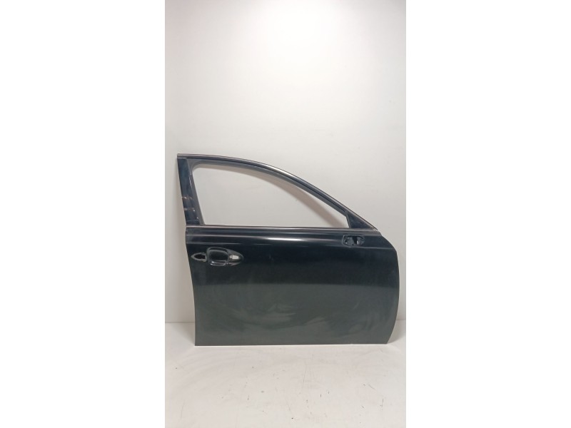 Recambio de puerta delantera derecha para lexus is ii (_e2_) 220d (ale20) referencia OEM IAM   