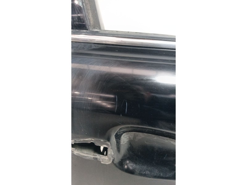 Recambio de puerta delantera derecha para lexus is ii (_e2_) 220d (ale20) referencia OEM IAM   