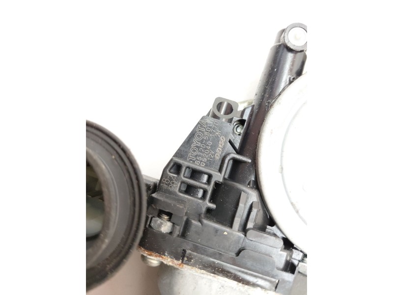 Recambio de mando elevalunas delantero izquierdo para lexus is ii (_e2_) 220d (ale20) referencia OEM IAM 8572058010  