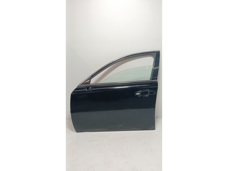 Recambio de puerta delantera izquierda para lexus is ii (_e2_) 220d (ale20) referencia OEM IAM   