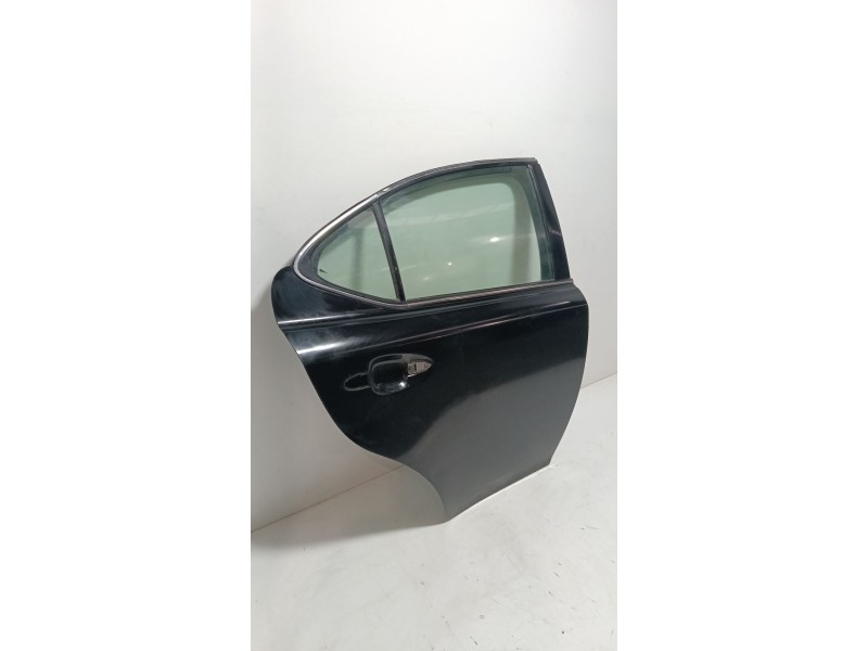 Recambio de puerta trasera derecha para lexus is ii (_e2_) 220d (ale20) referencia OEM IAM   
