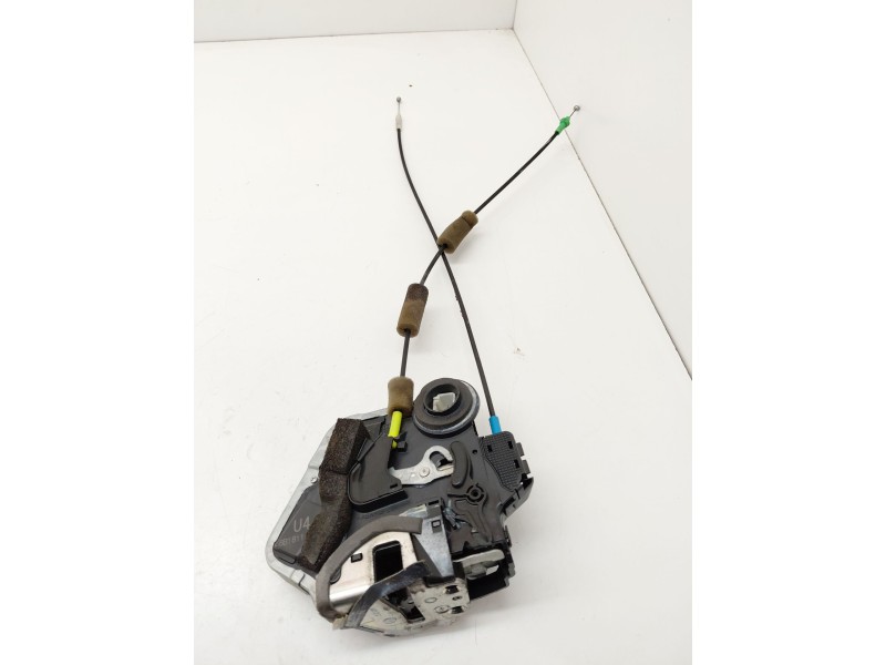 Recambio de cerradura puerta trasera izquierda para lexus is ii (_e2_) 220d (ale20) referencia OEM IAM 6B1811  
							