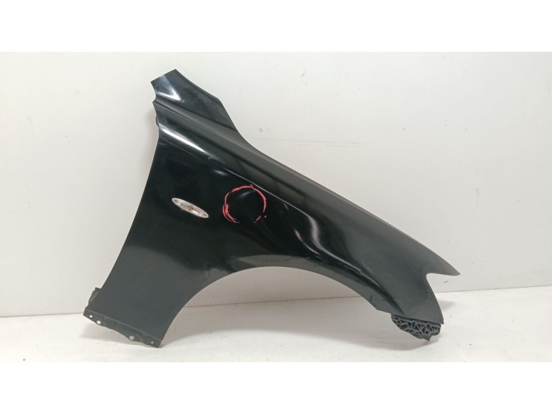 Recambio de aleta delantera derecha para lexus is ii (_e2_) 220d (ale20) referencia OEM IAM   