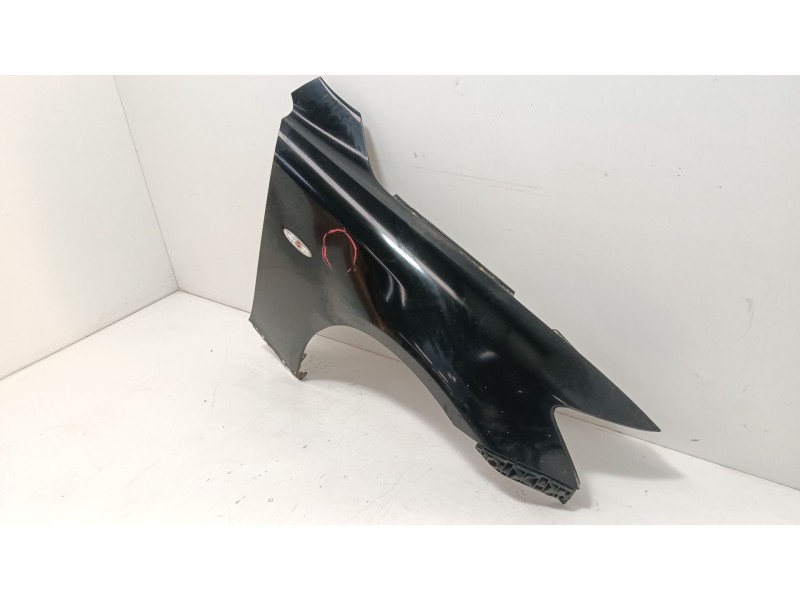 Recambio de aleta delantera derecha para lexus is ii (_e2_) 220d (ale20) referencia OEM IAM   
							