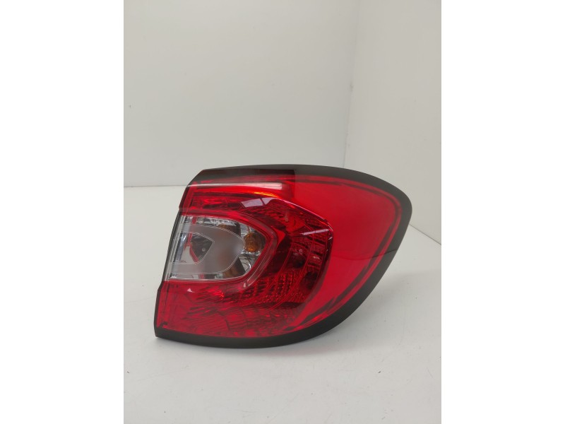 Recambio de piloto trasero derecho para renault captur i (j5_, h5_) 1.5 dci 90 referencia OEM IAM 265502731R  
							