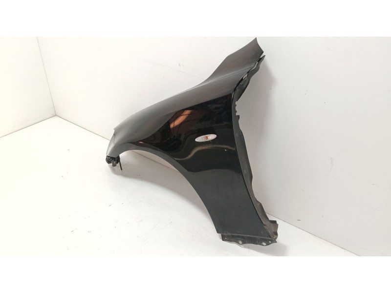 Recambio de aleta delantera izquierda para lexus is ii (_e2_) 220d (ale20) referencia OEM IAM   
							