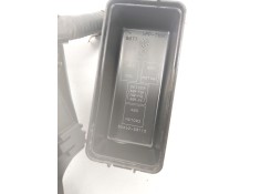Recambio de caja reles / fusibles para lexus is ii (_e2_) 220d (ale20) referencia OEM IAM 8266253110   2
