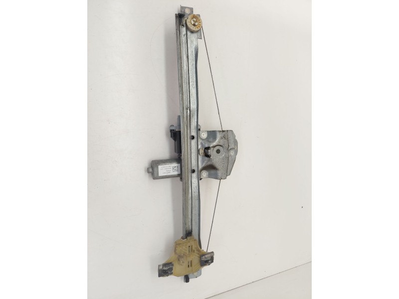 Recambio de elevalunas delantero izquierdo para renault captur i (j5_, h5_) 1.5 dci 90 referencia OEM IAM 128001102E  