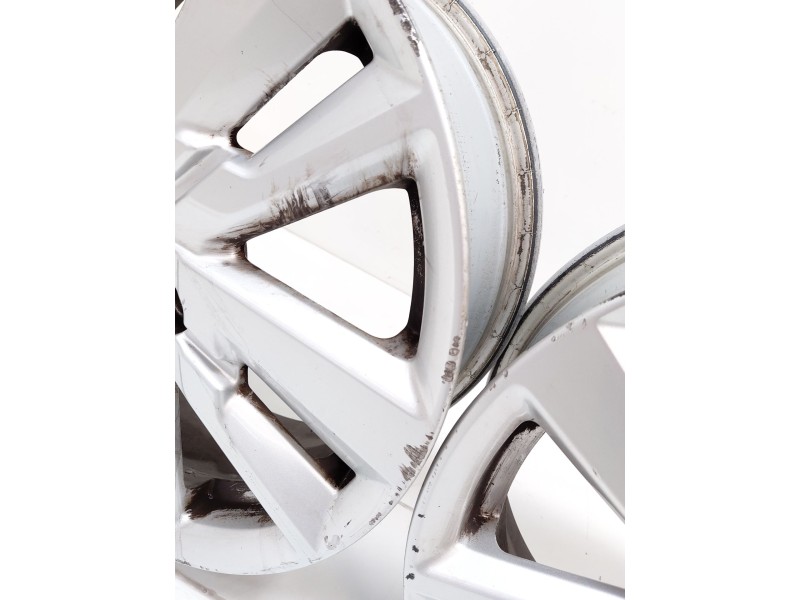 Recambio de juego llantas para nissan micra v (k14) 1.0 ig-t 100 referencia OEM IAM   