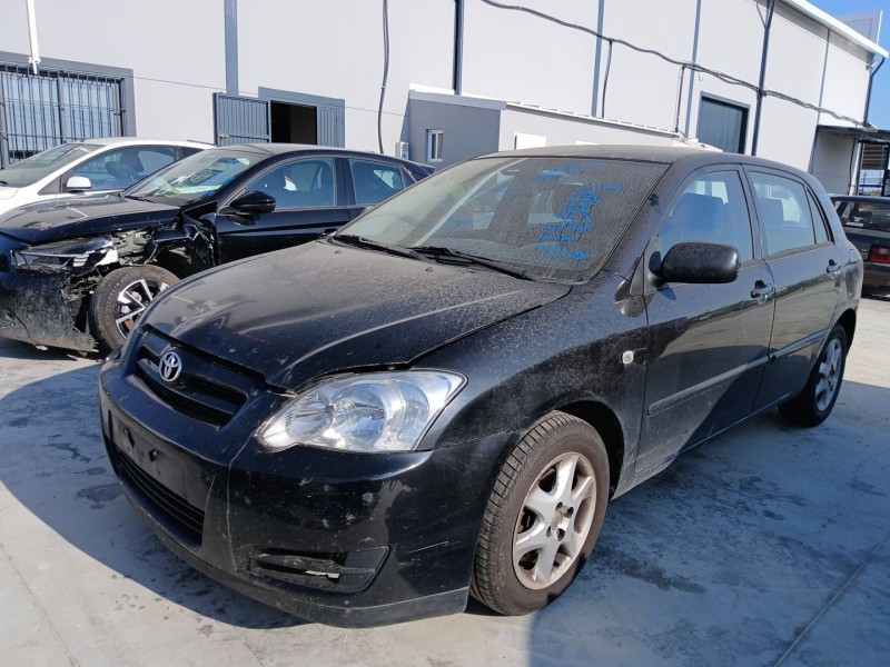 toyota corolla (_e12_) del año 2002