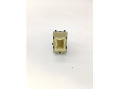 Recambio de mando elevalunas trasero izquierdo para renault captur i (j5_, h5_) 1.5 dci 90 referencia OEM IAM    2