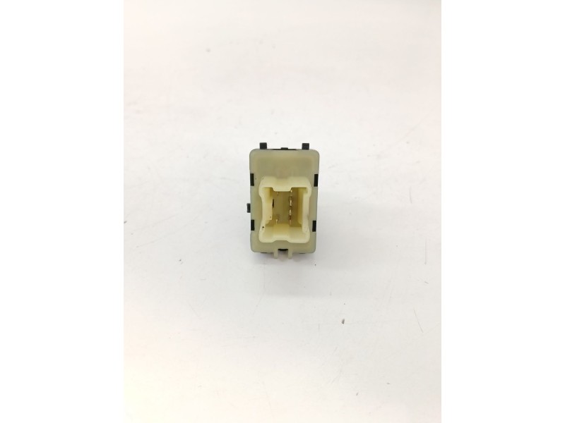 Recambio de mando elevalunas trasero izquierdo para renault captur i (j5_, h5_) 1.5 dci 90 referencia OEM IAM   