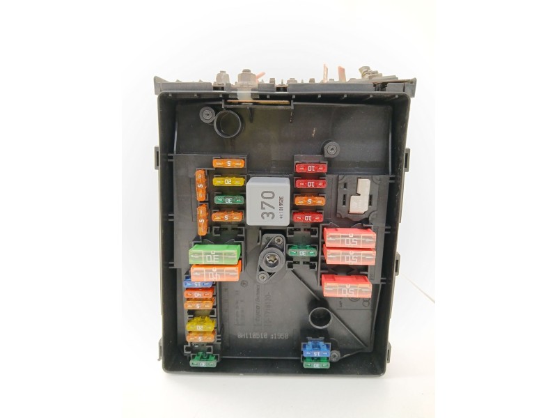 Recambio de caja reles / fusibles para seat altea xl (5p5, 5p8) 1.6 tdi referencia OEM IAM 8H110510  