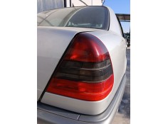 Recambio de piloto delantero derecho para mercedes-benz clase c (w202) c 200 cdi (202.134) referencia OEM IAM   