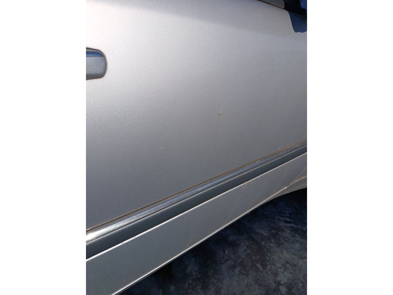 Recambio de puerta delantera derecha para mercedes-benz clase c (w202) c 200 cdi (202.134) referencia OEM IAM   
							