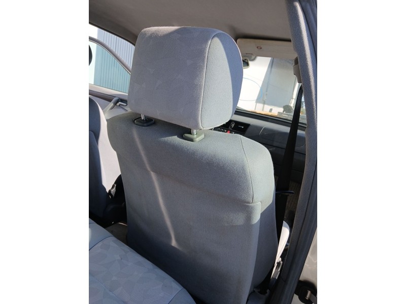 Recambio de asiento delantero derecho para mercedes-benz clase c (w202) c 200 cdi (202.134) referencia OEM IAM   