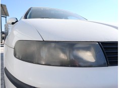 Recambio de faro derecho para seat toledo ii (1m2) 1.9 tdi referencia OEM IAM   