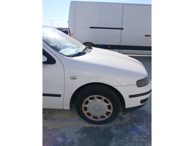 Recambio de aleta delantera derecha para seat toledo ii (1m2) 1.9 tdi referencia OEM IAM   