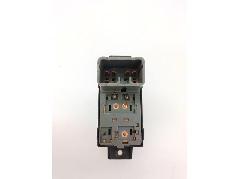 Recambio de mando elevalunas trasero izquierdo para ssangyong korando (ck) 2.0 e-xdi referencia OEM IAM 202006279  