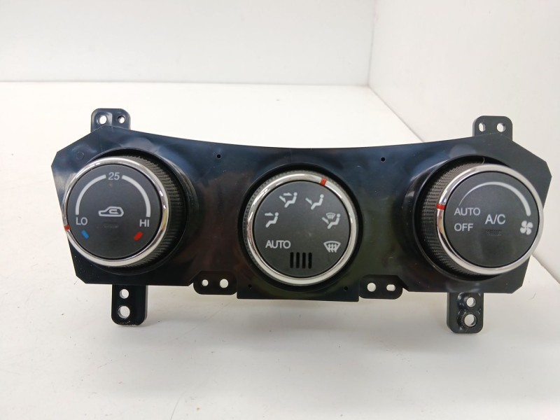 Recambio de mando climatizador para ssangyong korando (ck) 2.0 e-xdi referencia OEM IAM 6871034101  