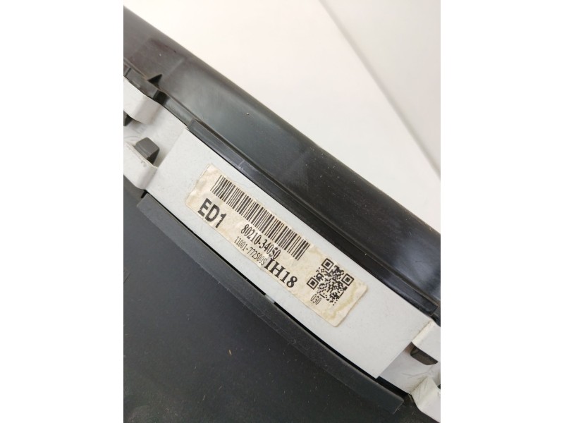 Recambio de cuadro instrumentos para ssangyong korando (ck) 2.0 e-xdi referencia OEM IAM 8021034050  