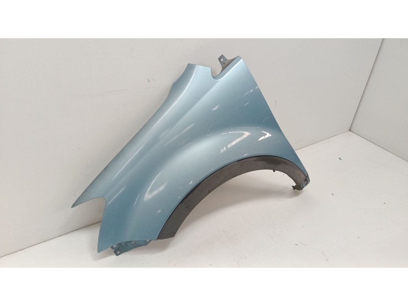 Recambio de aleta delantera izquierda para ssangyong korando (ck) 2.0 e-xdi referencia OEM IAM   
							