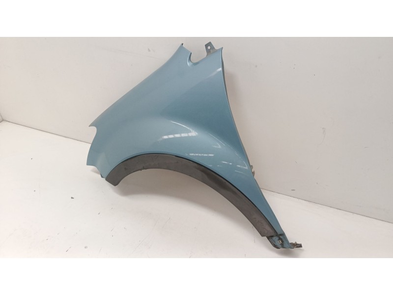 Recambio de aleta delantera izquierda para ssangyong korando (ck) 2.0 e-xdi referencia OEM IAM   