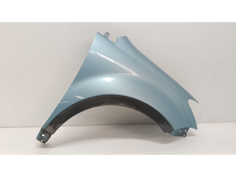 Recambio de aleta delantera derecha para ssangyong korando (ck) 2.0 e-xdi referencia OEM IAM   