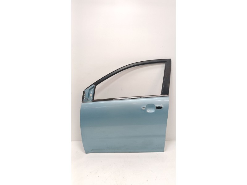Recambio de puerta delantera izquierda para ssangyong korando (ck) 2.0 e-xdi referencia OEM IAM   