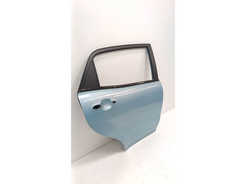 Recambio de puerta trasera derecha para ssangyong korando (ck) 2.0 e-xdi referencia OEM IAM   