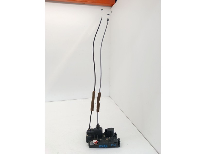 Recambio de cerradura puerta trasera izquierda para ssangyong korando (ck) 2.0 e-xdi referencia OEM IAM   