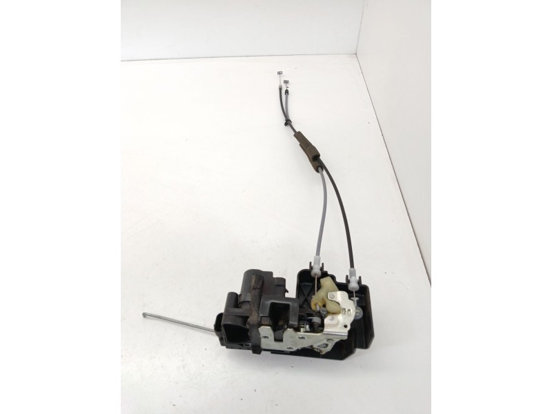 Recambio de cerradura puerta delantera izquierda para ssangyong korando (ck) 2.0 e-xdi referencia OEM IAM A081876  
							
