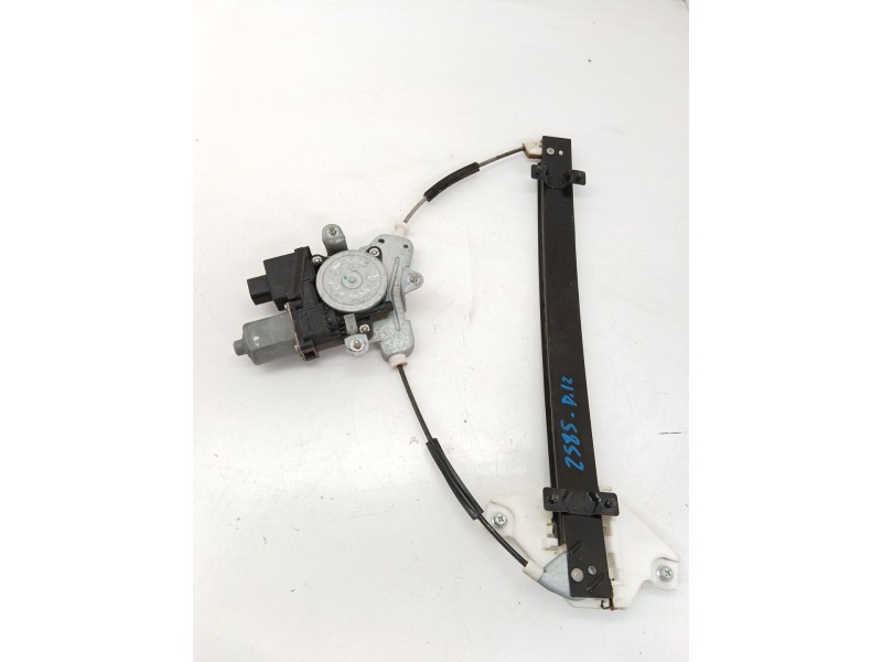 Recambio de elevalunas delantero izquierdo para ssangyong korando (ck) 2.0 e-xdi referencia OEM IAM 98811CZ010  