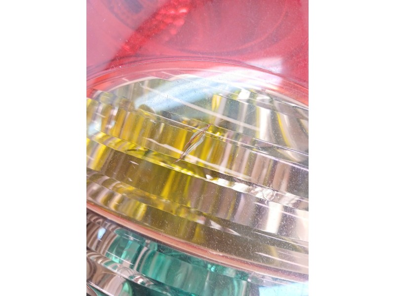 Recambio de piloto trasero izquierdo para ssangyong korando (ck) 2.0 e-xdi referencia OEM IAM 8360134  
							