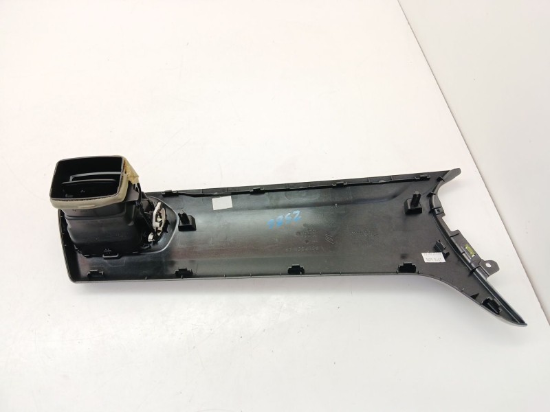 Recambio de rejilla aireadora para citroën c-elysee (dd_) 1.2 vti 82 referencia OEM IAM 9677253377  
							