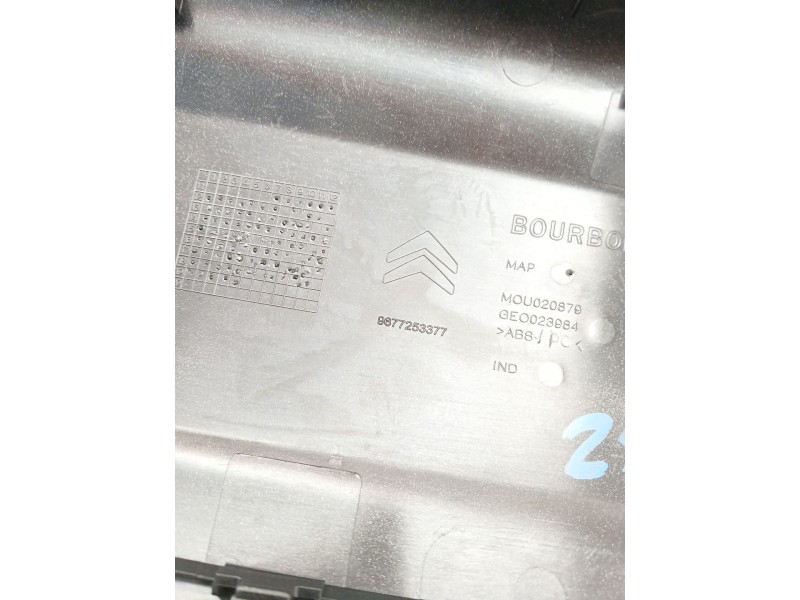 Recambio de rejilla aireadora para citroën c-elysee (dd_) 1.2 vti 82 referencia OEM IAM 9677253377  