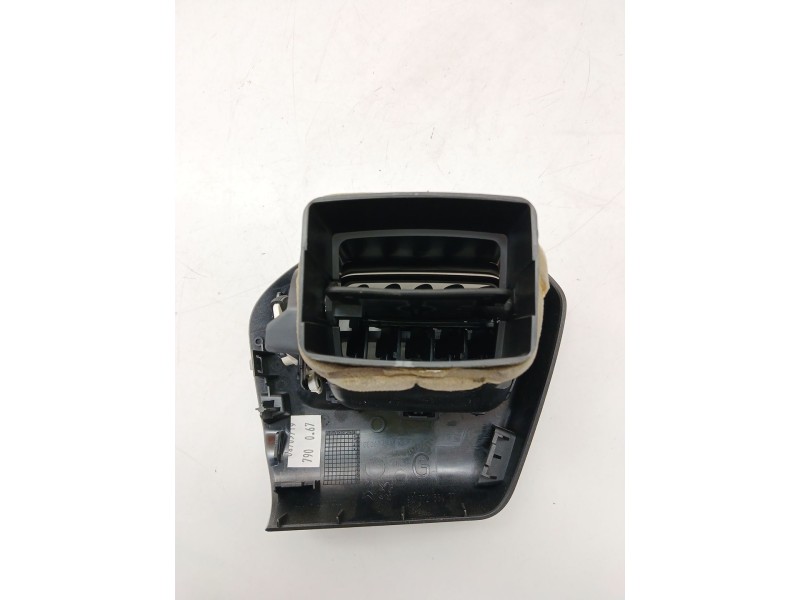 Recambio de rejilla aireadora para citroën c-elysee (dd_) 1.2 vti 82 referencia OEM IAM 9676476577  