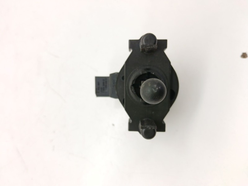 Recambio de motor regulacion faros para bmw x5 (e70) 3.0 d referencia OEM IAM 8352206  