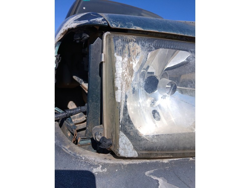 Recambio de faro derecho para nissan terrano ii (r20) 2.7 tdi 4wd referencia OEM IAM   
							