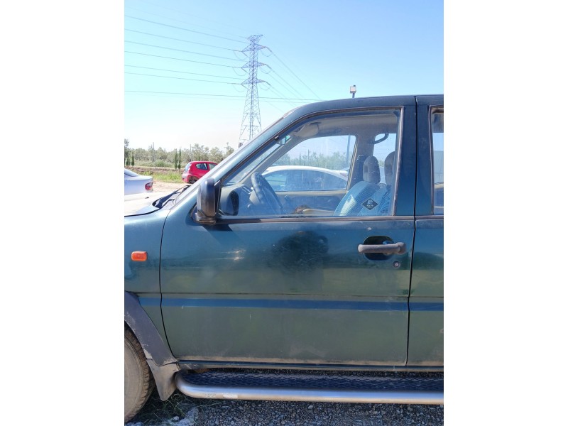 Recambio de puerta delantera izquierda para nissan terrano ii (r20) 2.7 tdi 4wd referencia OEM IAM   