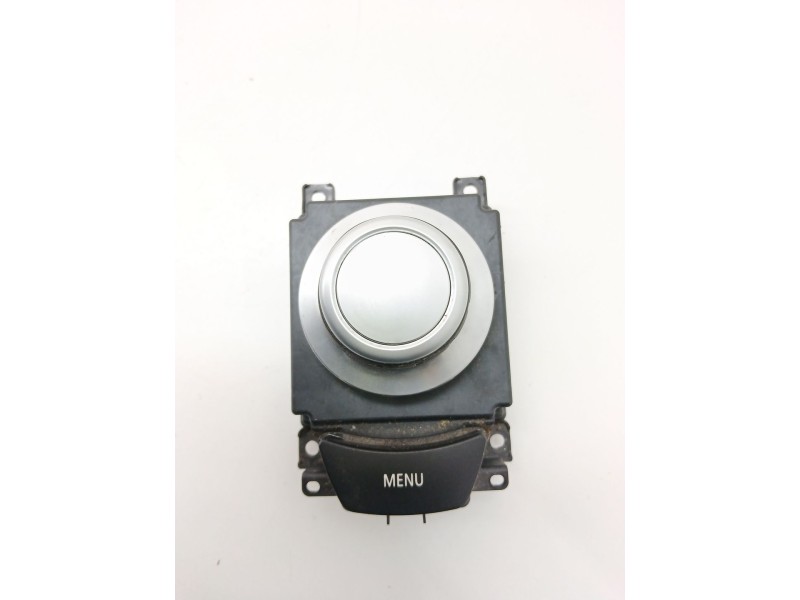 Recambio de sistema navegacion gps para bmw x5 (e70) 3.0 d referencia OEM IAM 697947201  