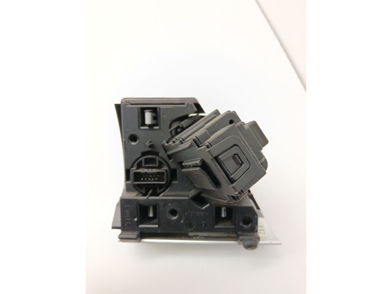 Recambio de antirrobo para bmw x5 (e70) 3.0 d referencia OEM IAM 70P103703  