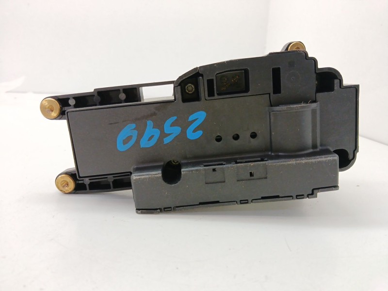 Recambio de palanca cambio para bmw x5 (e70) 3.0 d referencia OEM IAM 9135286  
							