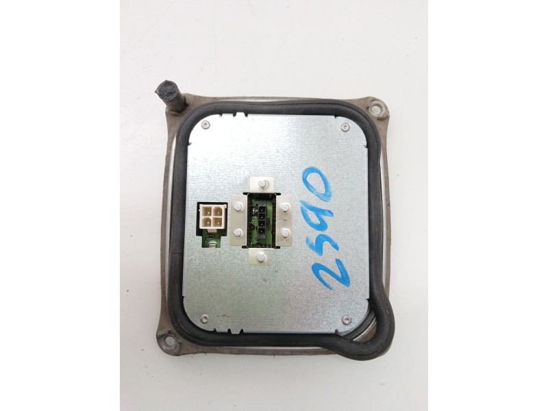 Recambio de centralita faros xenon para bmw x5 (e70) 3.0 d referencia OEM IAM 1307329153  