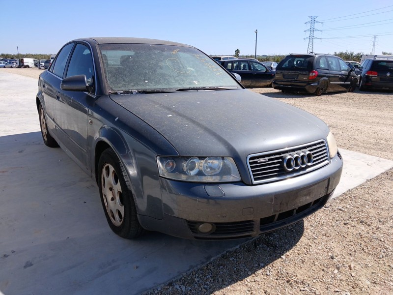 audi a4 b6 (8e2) del año 2006
							