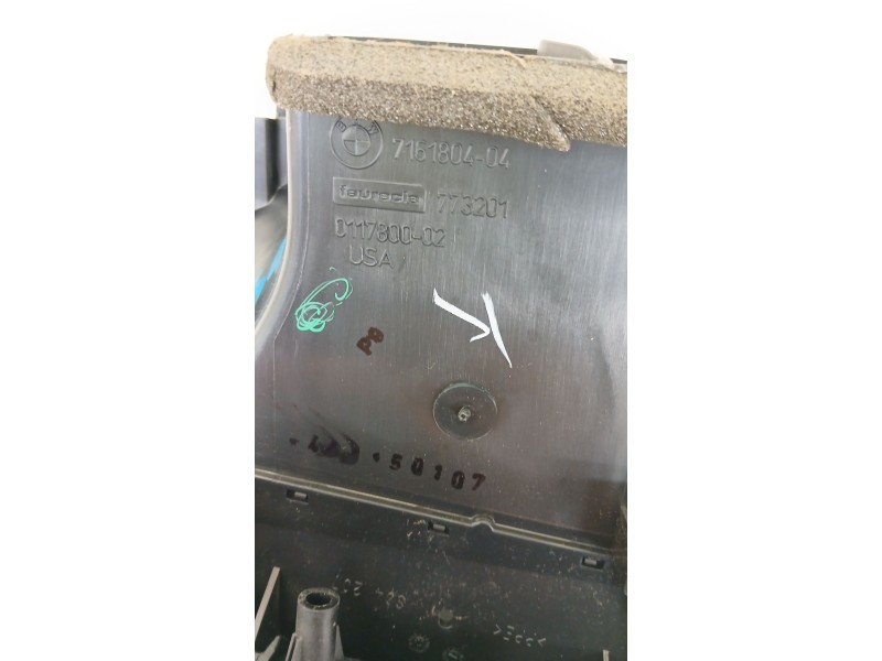 Recambio de rejilla aireadora para bmw x5 (e70) 3.0 d referencia OEM IAM 716180404  