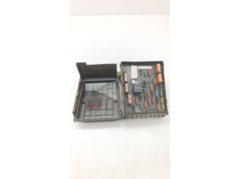 Recambio de caja reles / fusibles para volkswagen passat b6 (3c2) 1.9 tdi referencia OEM IAM 1K0937132F  