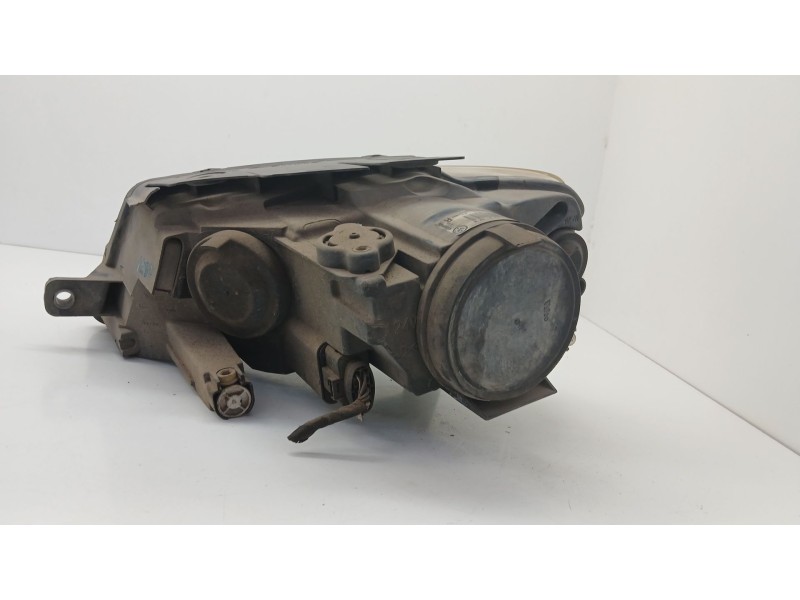 Recambio de faro derecho para volkswagen passat b6 (3c2) 1.9 tdi referencia OEM IAM   
